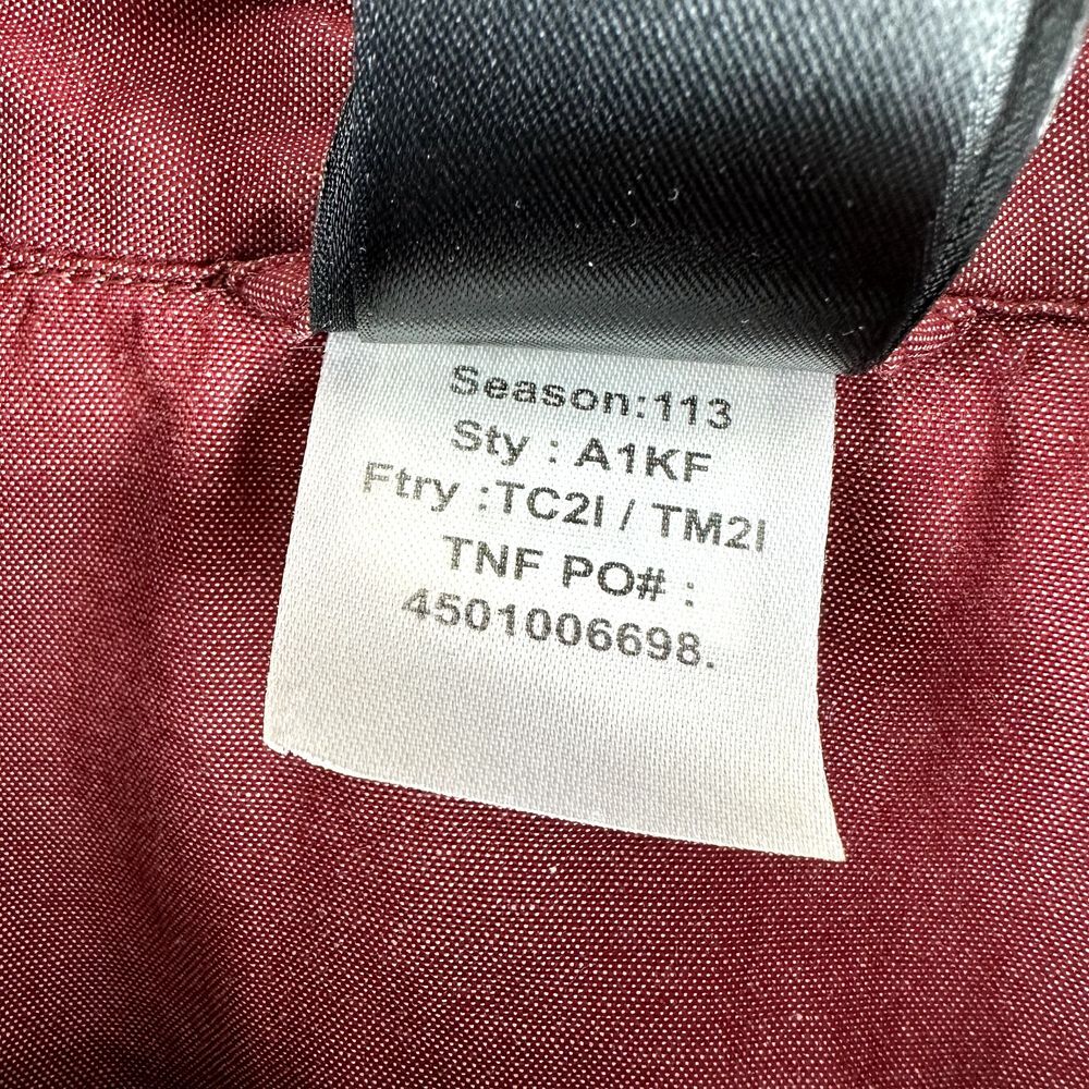 The North Face Short Sleeve‎ Button up Shirt Mens Red Size Medium Metallic - Picture 5 of 11